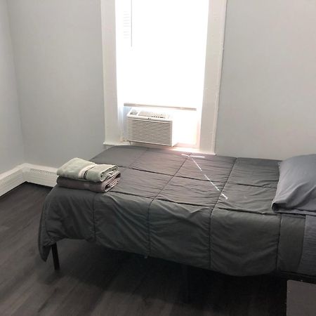 Private 2-Bedroom With Free Parking And Direct Bus To Nyc Manhattan Only 2 Blocks Away Linden Ngoại thất bức ảnh