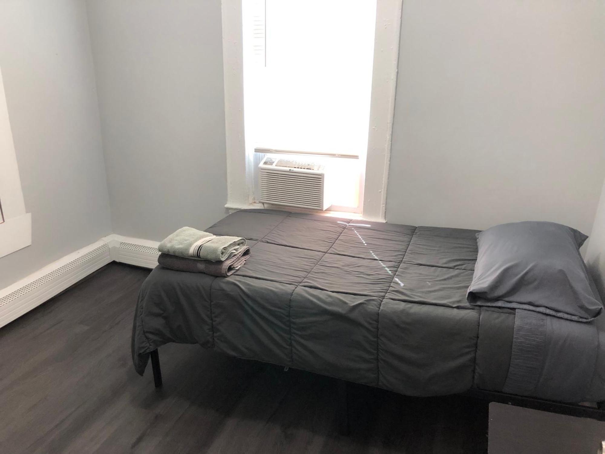 Private 2-Bedroom With Free Parking And Direct Bus To Nyc Manhattan Only 2 Blocks Away Linden Ngoại thất bức ảnh