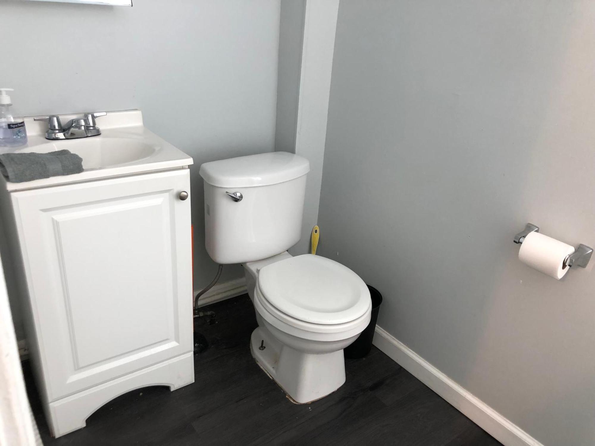 Private 2-Bedroom With Free Parking And Direct Bus To Nyc Manhattan Only 2 Blocks Away Linden Ngoại thất bức ảnh