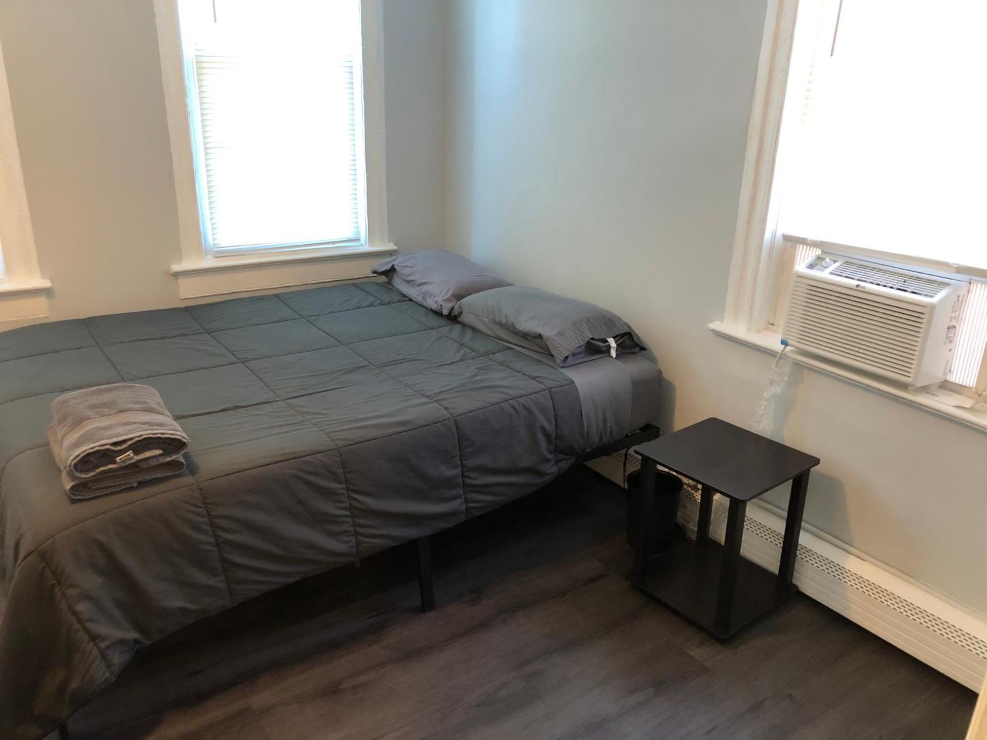 Private 2-Bedroom With Free Parking And Direct Bus To Nyc Manhattan Only 2 Blocks Away Linden Ngoại thất bức ảnh